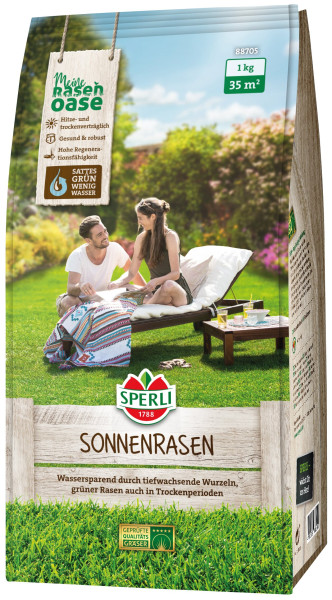 Produktbild von SPERLI Sonnenrasen für trockene Gärten mit Gewichtsangabe und Darstellung eines Paares auf einer sonnigen Rasenfläche